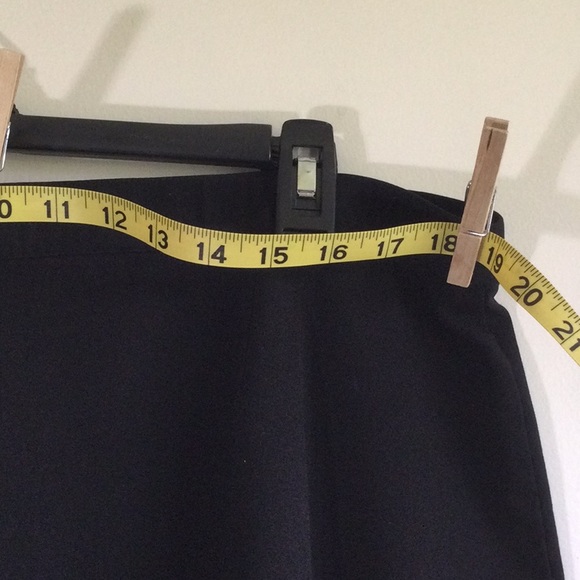 Norton McNaughton Black Dress Slacks, size 18 - Picture 4 of 7